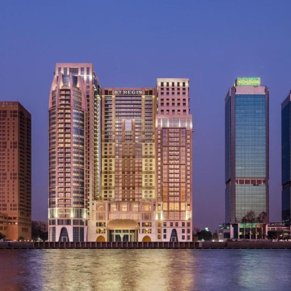 فندق (اي اسم) القاهرة 4 نجوم